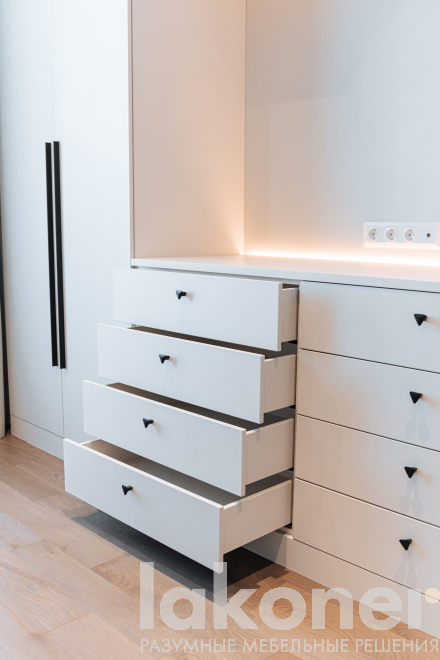 Современная мебель в московскую квартиру