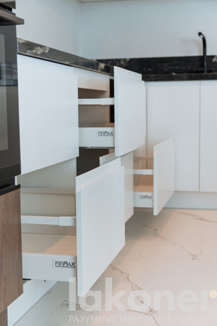 Современная мебель в московскую квартиру