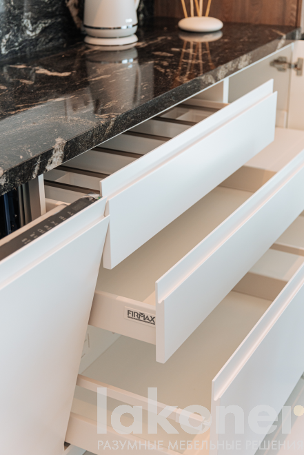 Современная мебель в московскую квартиру