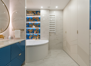 Складной шкаф из шпона в ванную комнату  Складной шкаф из шпона в ванную комнату