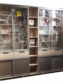 Библиотека с пескоструйным рисунком Библиотека с пескоструйным рисунком