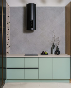 Прямая кухня с бутылочницей Прямая кухня с бутылочницей