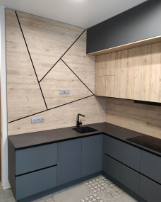 Угловая кухня с МДФ фасадами  Угловая кухня с МДФ фасадами