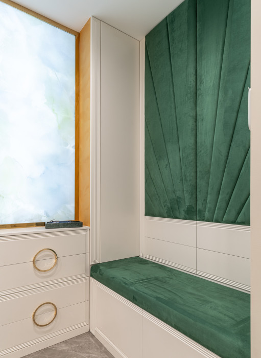 Прихожая с мягким элементом Прихожая с мягким элементом