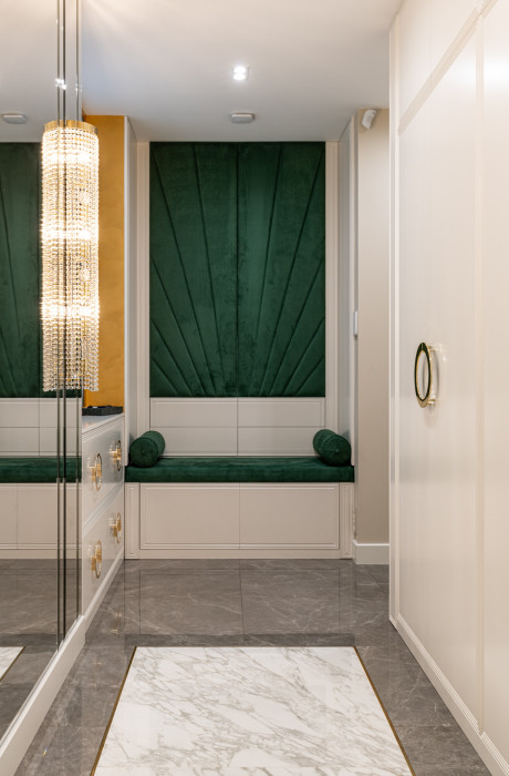 Прихожая с мягким элементом Прихожая с мягким элементом