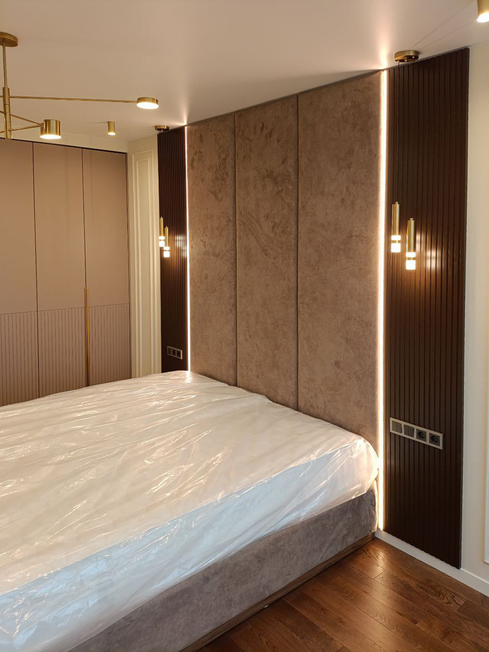 Кровать 180*200 с мягким элементом